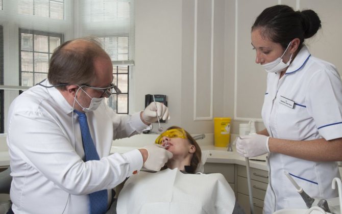 В кабинете стоматолога