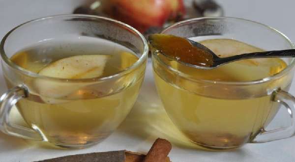 Яблоки с зеленым чаем